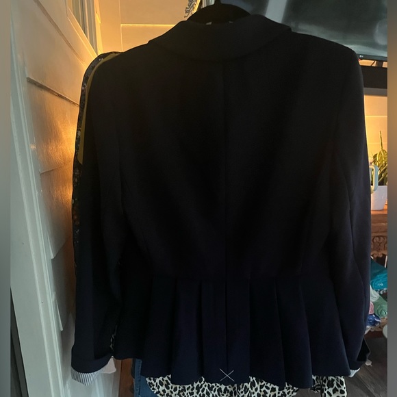 NWT J Crew Navy Blazer Size 6 - Picture 2 of 4
